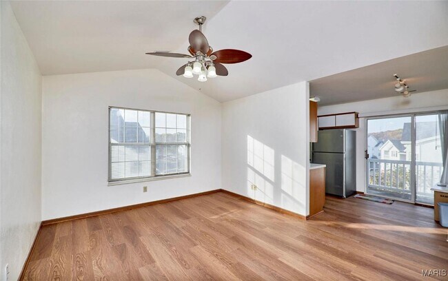 Foto del edificio - 16530 Victoria Crossing Dr