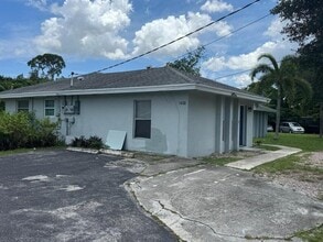 Building Photo - 1430 N Stacy St