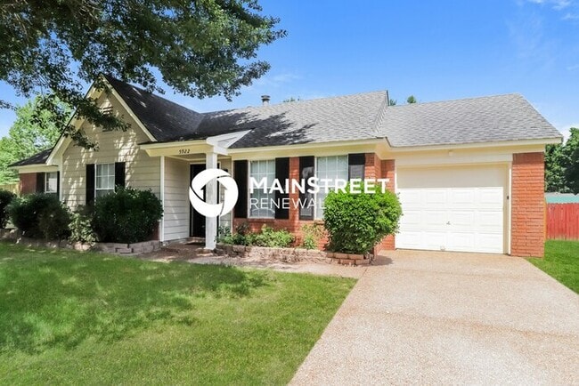 Photo - 3 Bedroom Pet-Friendly Home in Millington, TN with Main Street Renewal