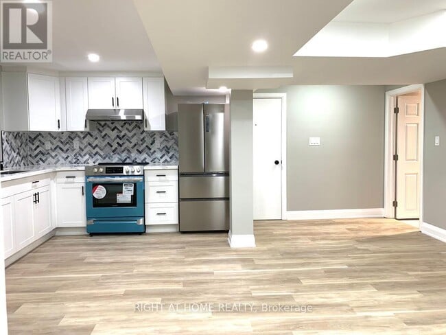 Building Photo - 1649 Quail Run Dr