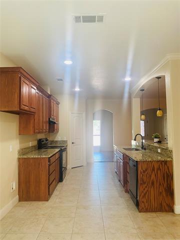 Building Photo - 5754 Co Rd 1149