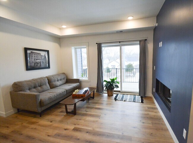 Foto del edificio - 1204 2nd Ave NW