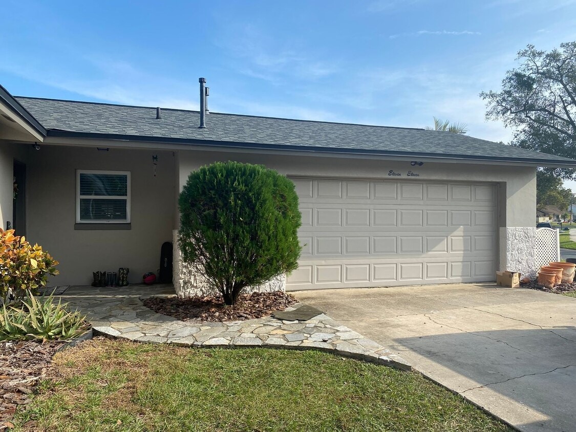 Photo - 1111 Galahad Drive