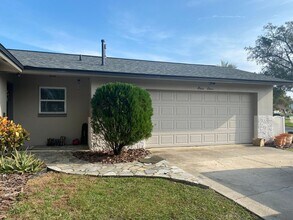 Building Photo - 1111 Galahad Dr
