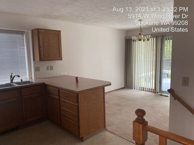 Foto del edificio - 5912 W Wind River Dr