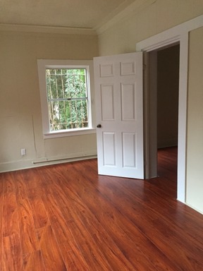 Primary Photo - 1656 W 11th Pl