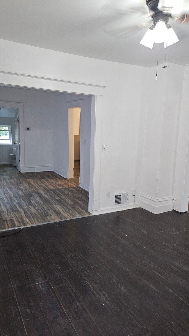 Building Photo - 1701 Reed Ave