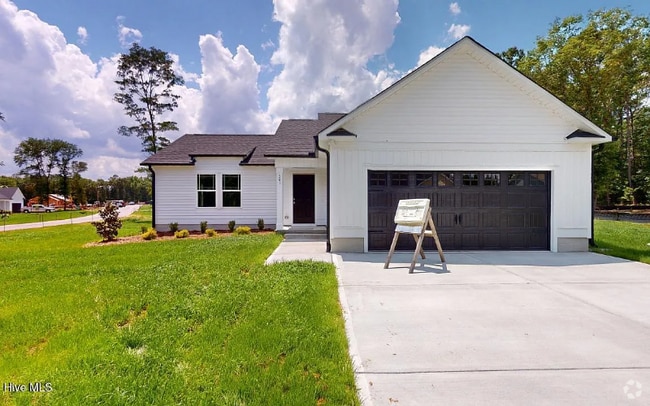 Building Photo - 301 Grand Oaks Dr