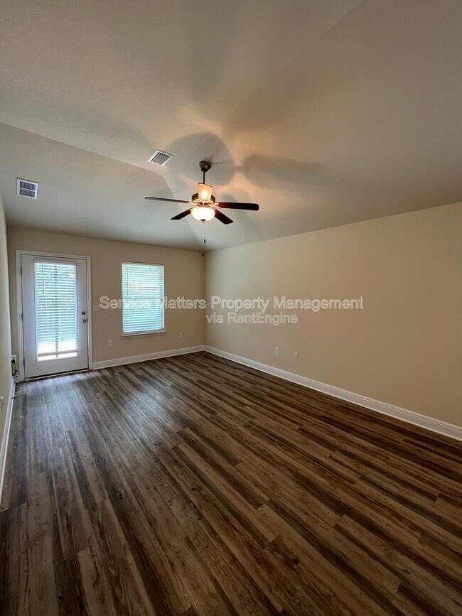 Building Photo - 5136 Carmell Ridge Cir