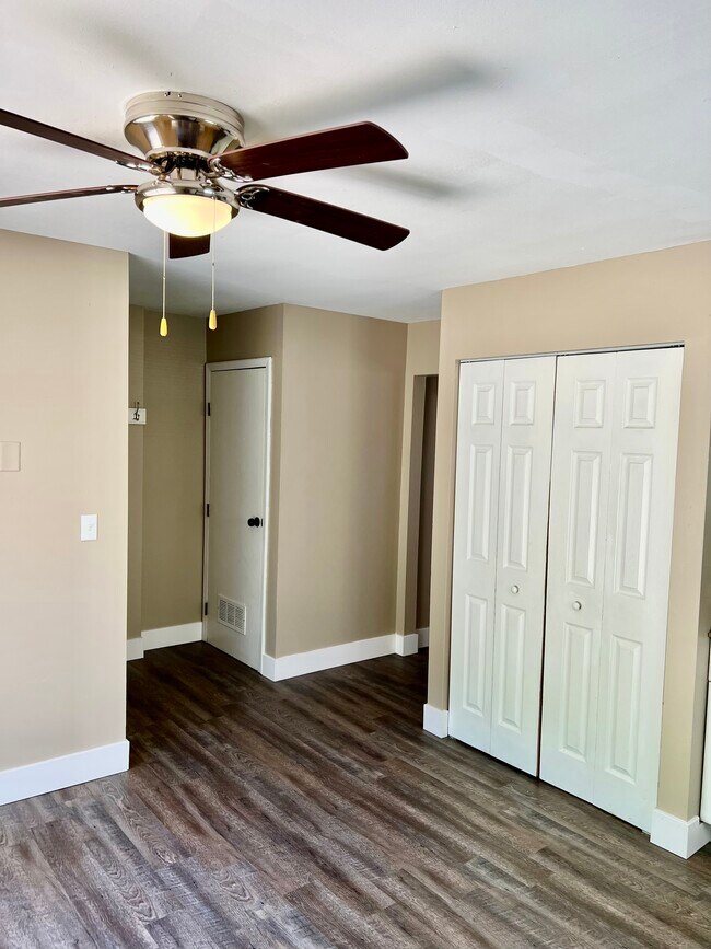 Foto del edificio - 918 Badger Ln