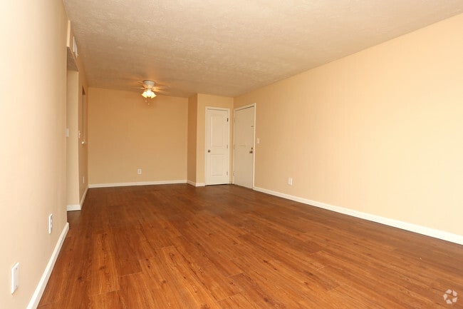 Interior Photo - 2220 Apartments