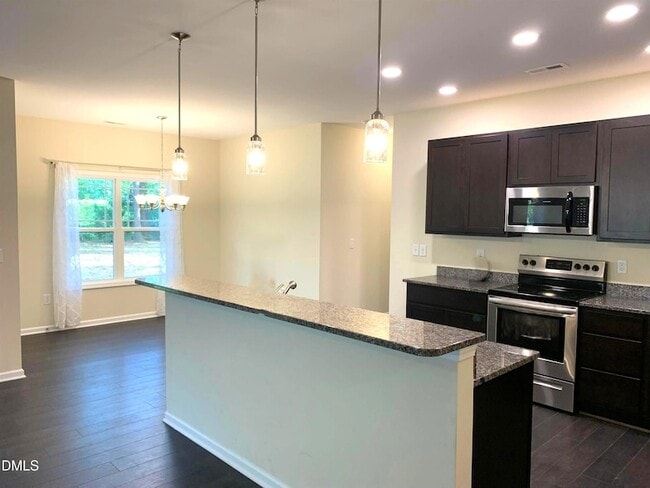 Building Photo - 171 Highland Dr