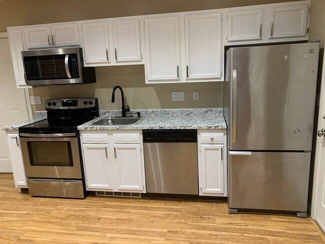 Foto del edificio - 1098 Stafford St