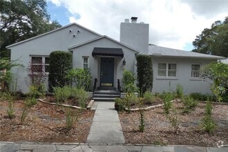 Building Photo - 637 23rd Ave N