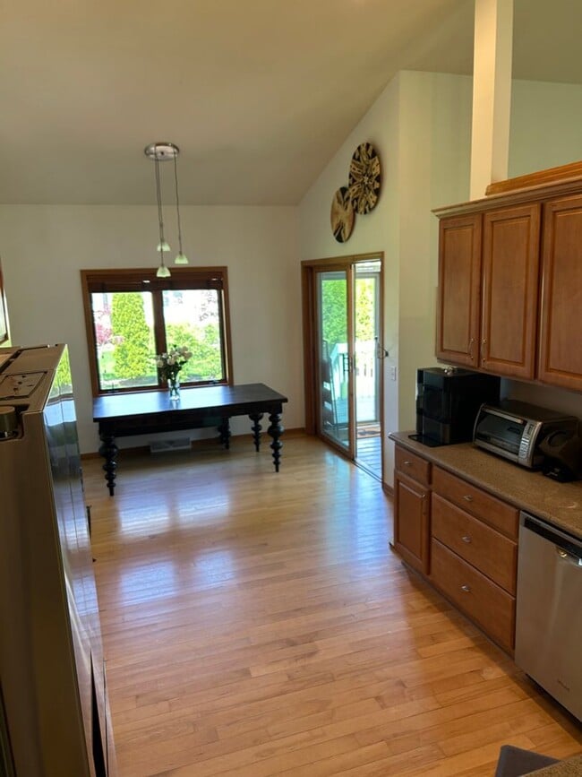 Foto del edificio - Charming West Side Single Family Home