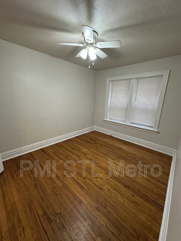 Foto del edificio - 3891 Meramec St