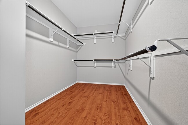 Foto del edificio - 5310 Songlark Bluff Cir