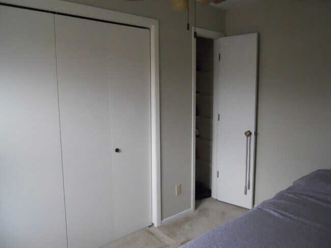 Foto del edificio - 1405 Westbrooke St