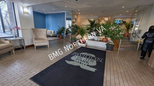 Foto del edificio - 5340 Holmes Run Pkwy