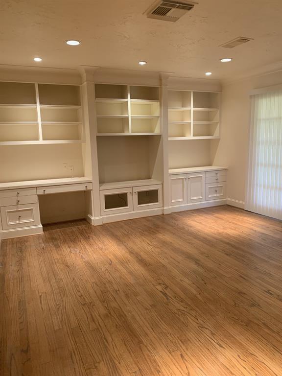 Foto del edificio - 10007 Raritan Dr