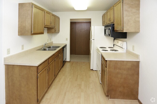 1HAB, 1BA - 738 ft² - Bridgewood Estates