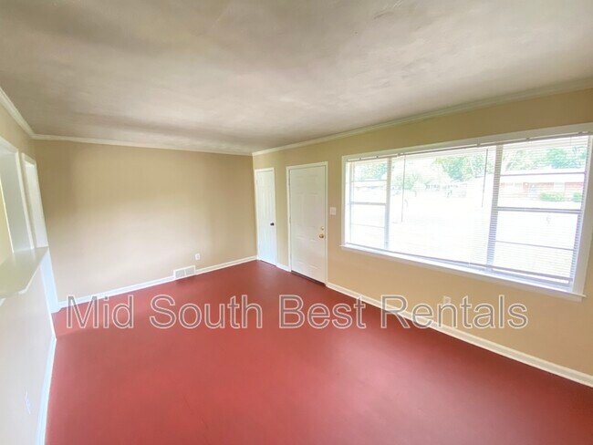Building Photo - 341 Whiteville Ave