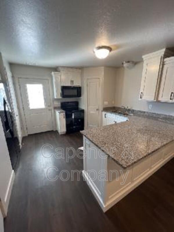 2460 W 450 N Unit 21, Tremonton, UT 84337 Condo for Rent in