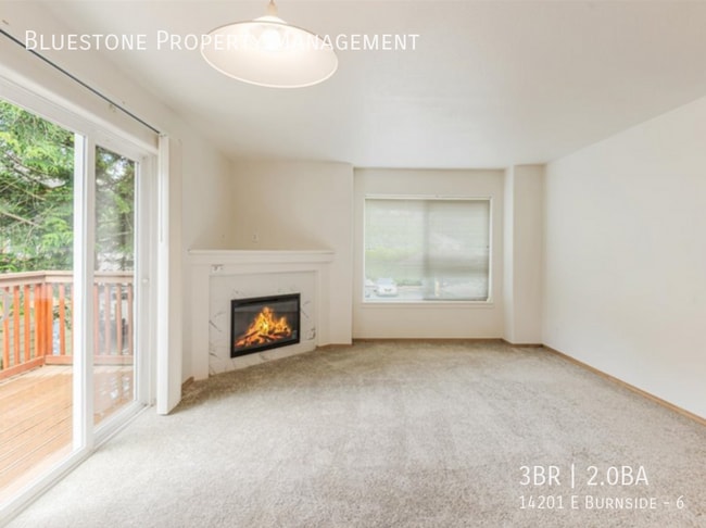 Foto del edificio - 14201 E Burnside St