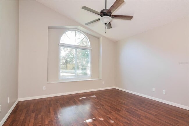 Building Photo - 1208 Altoona Ave