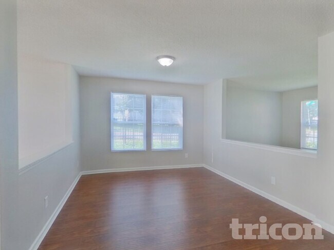 Building Photo - 5104 Mintvale Dr