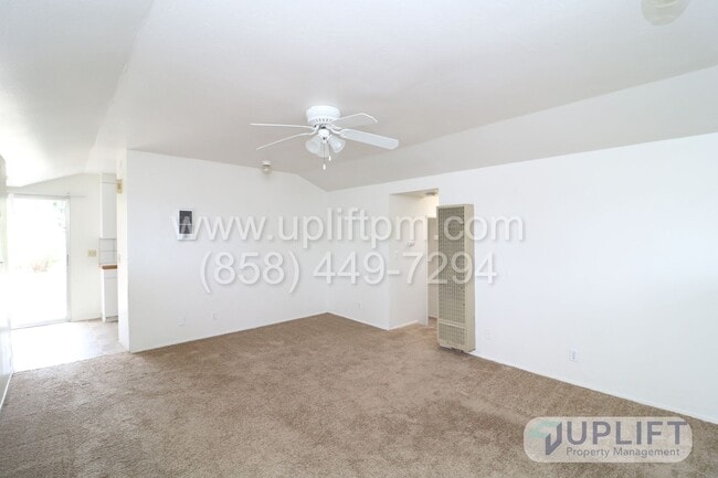 Building Photo - 2 Bed, 1 Bath House For Rent in Ramona