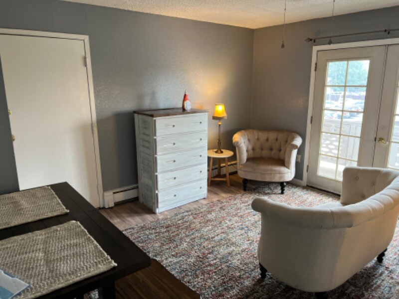 Foto principal - 639 10th Ave