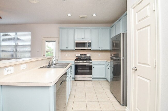 Building Photo - 8821 Elm Drake Ln