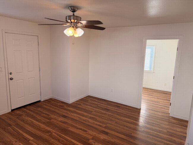 Foto del edificio - 119 W 19th St