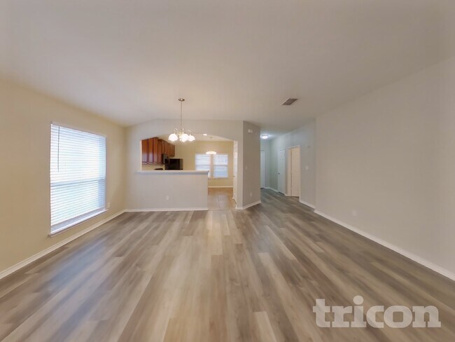 Foto del edificio - 9039 Thomas York Blvd