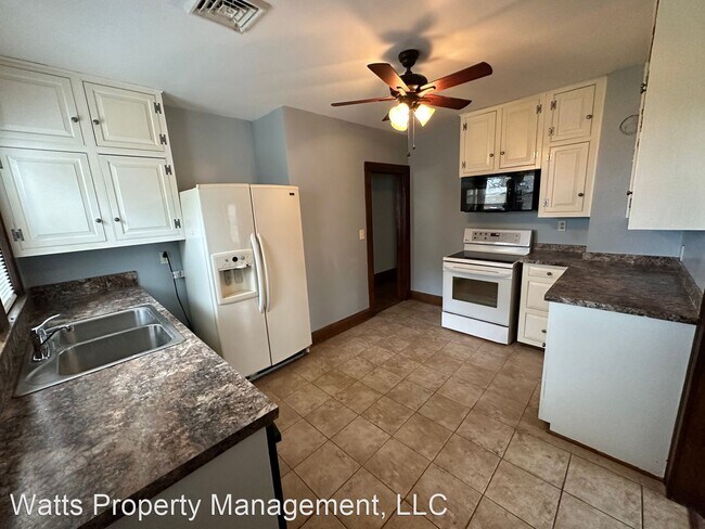 Foto del edificio - 2 br, 2 bath House - 1916 Brights Road