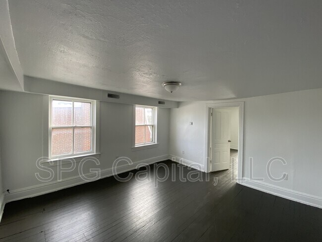 Foto del edificio - 871 Madison Ave