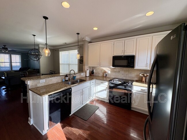 Foto del edificio - 515 Dubois Court