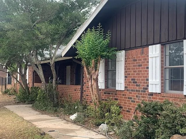 Photo - 2505 Laney Cir House