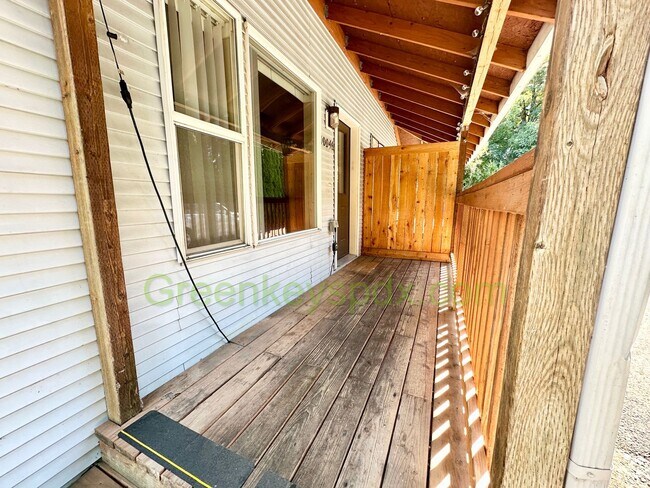 Foto del edificio - Gorgeous two bedroom in St. John’s!