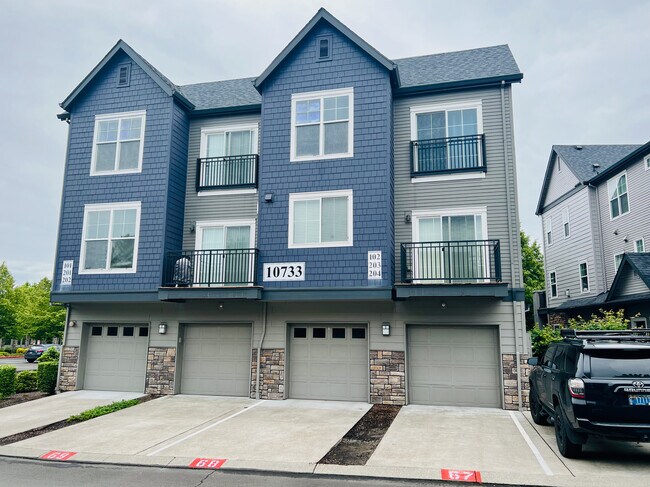 Building Photo - 10733 NE Red Wing Way
