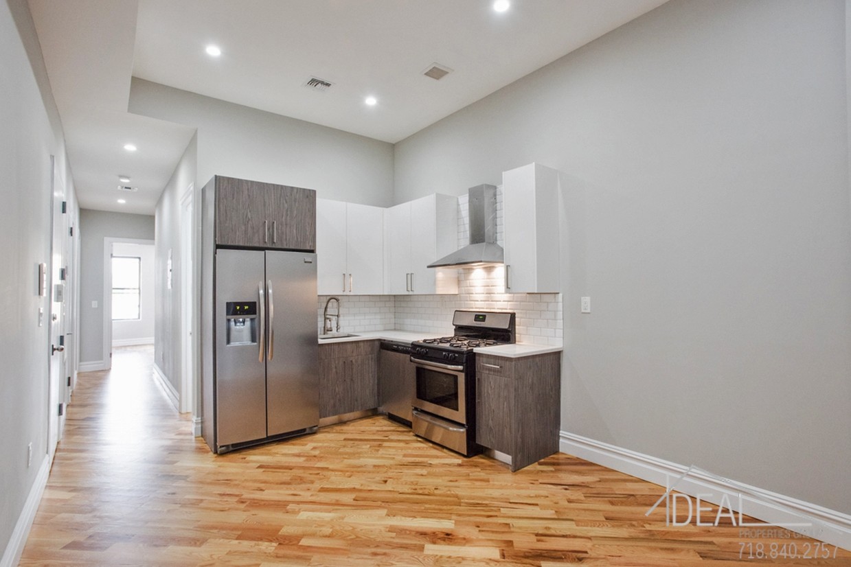 Foto principal - 995 Lafayette Ave
