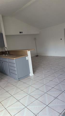 Foto del edificio - 7077 Sorcey Rd