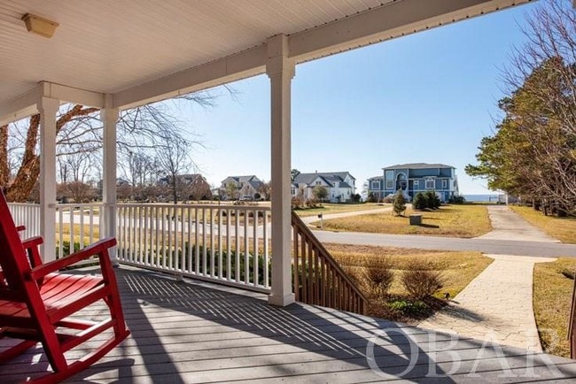 Building Photo - 105 Waterside Dr