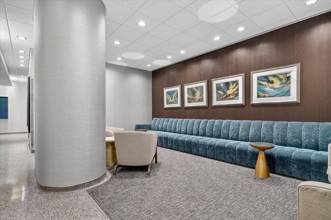 Building Photo - 405 N Wabash Ave