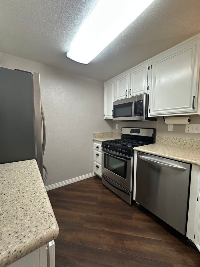 Building Photo - 11345 Affinity Ct