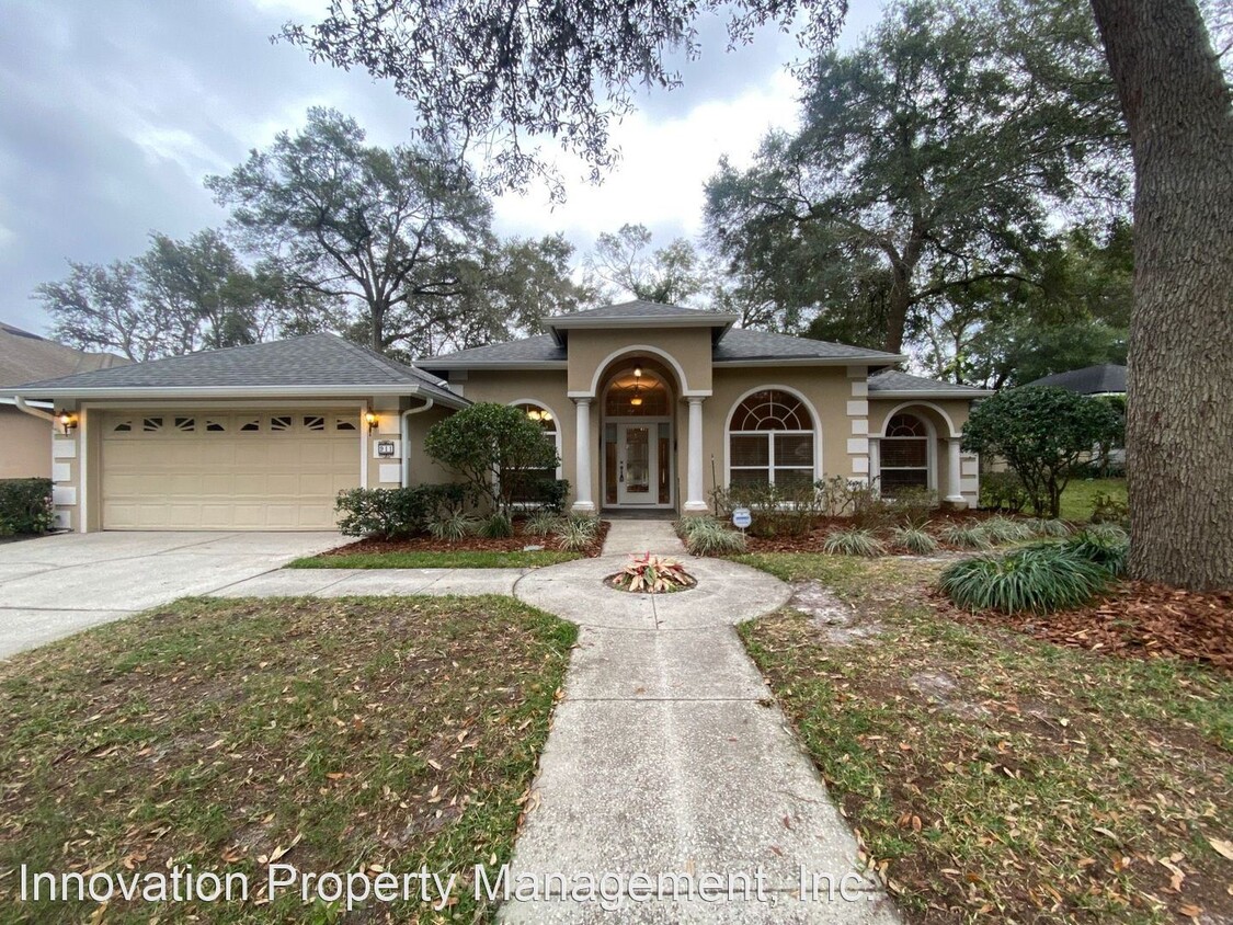 Primary Photo - 4 br, 2.5 bath House - 911 Ridgeside Ct.