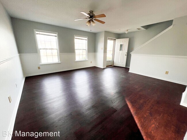 Building Photo - 3 br, 2.5 bath House - 2597 Priest Drive