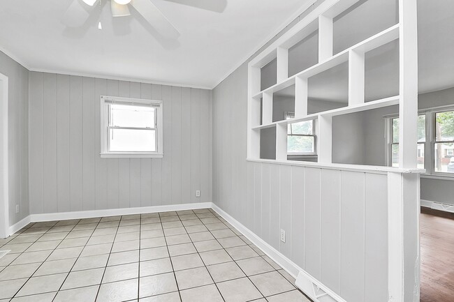Building Photo - 4808 Brooktree Dr