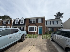 Building Photo - 3918 Lantana Pl